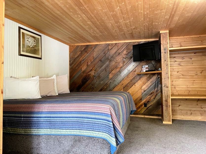 PL cabin 27 bed + TV