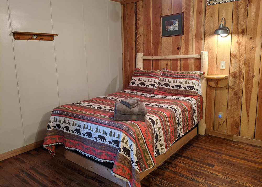san-isabel-lodging-cabin-7-bedroom-4