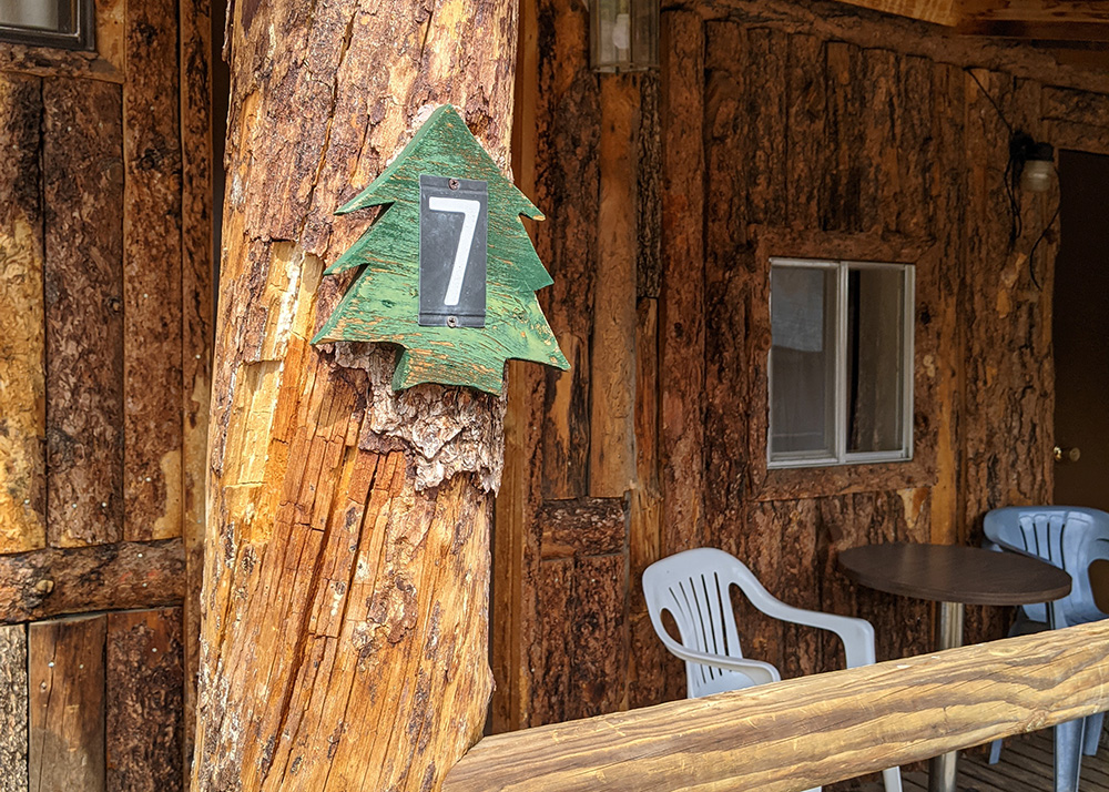 san-isabel-lodging-cabin-7-main-1