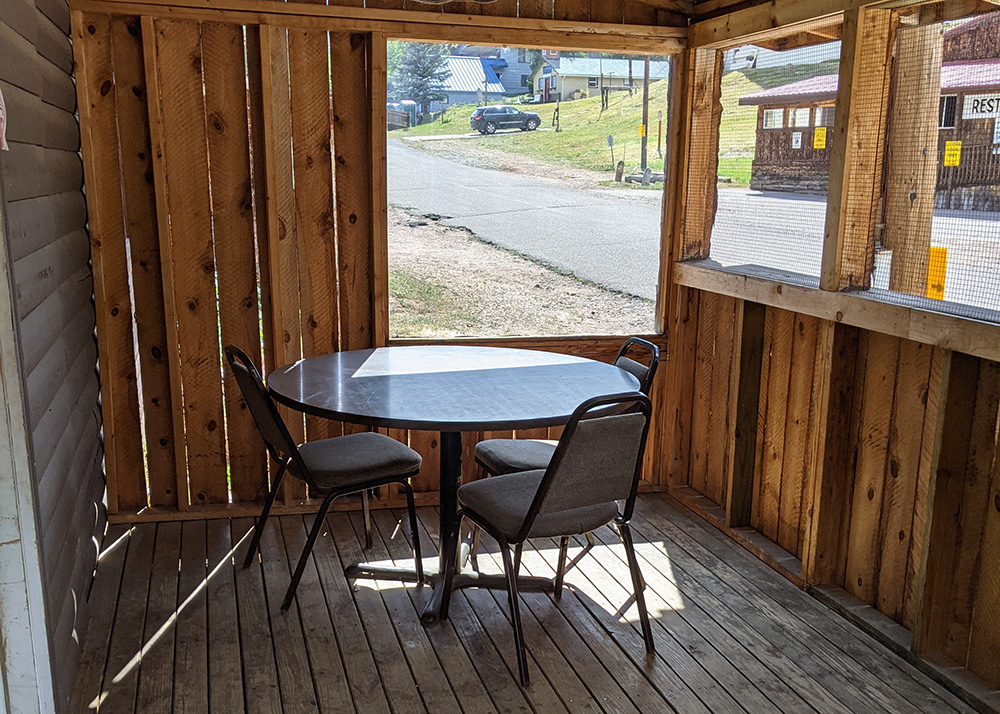 san-isabel-lodging-cabin-10-porch